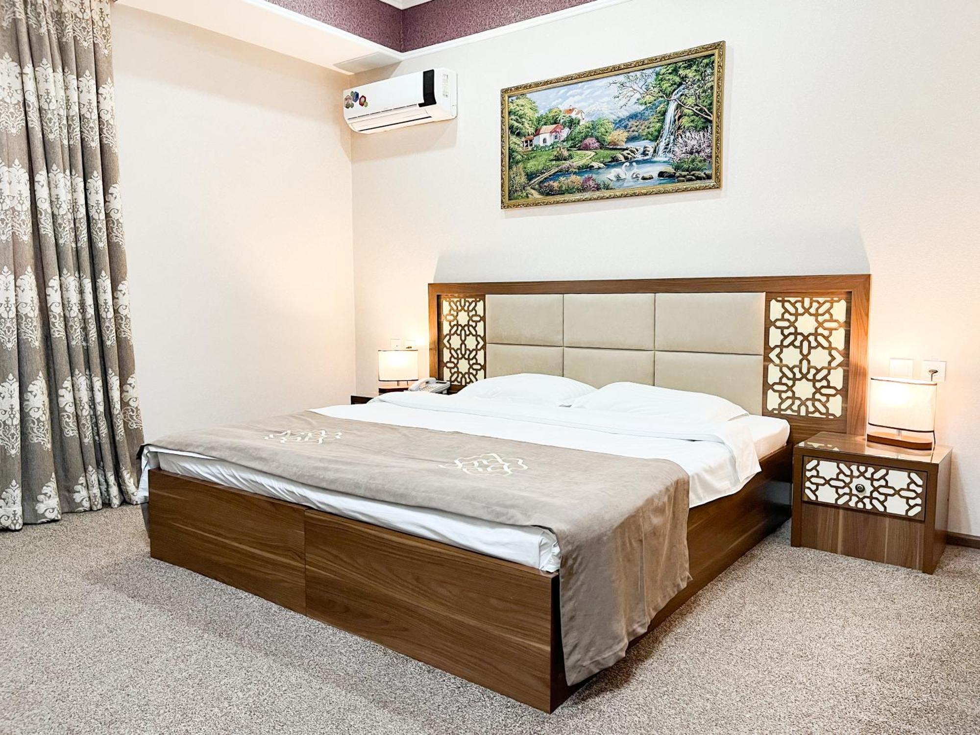 Reikartz Xon Tashkent Hotel Ngoại thất bức ảnh